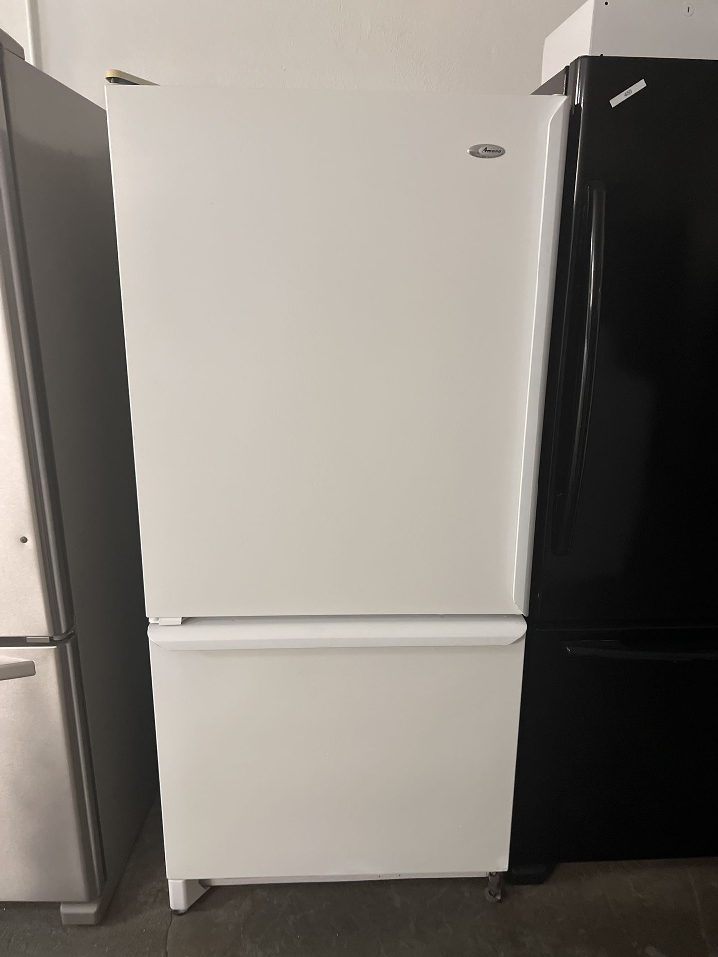 Amana Bottom Freezer White Refrigerator 30” Wide