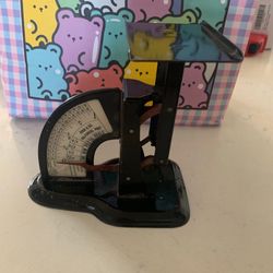 Vintage Scale