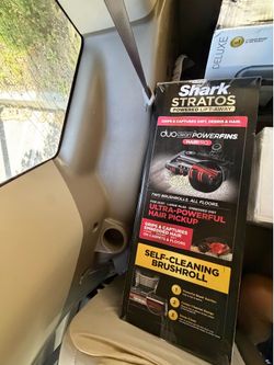 Shark Stratos Powered Lift-Away Vacuum – Brand New!
