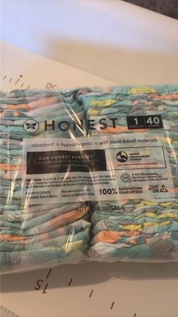 Honest baby diapers 1 month