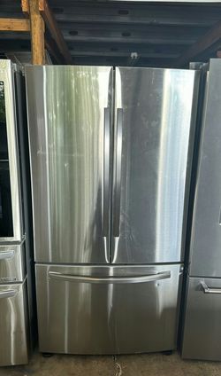 Samsung 3-Door Refrigerator (French Door Fridge) Stainless Steel - French Door, Spacious Interior