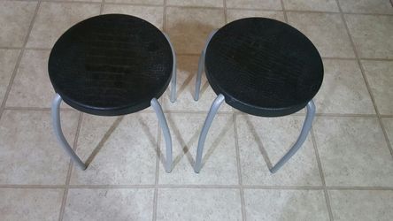 Plastic Bar stools 12"w 171/2"tall ....