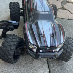 Traxxas Xmaxx  1/5 