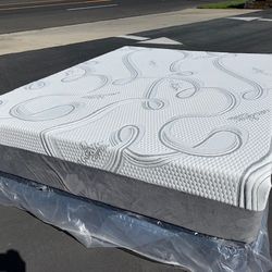 Queen Memory Foam 