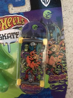Scooby Doo Hotwheels Tech Deck Skateboard Toy 