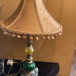 Pompom vintage style lamp