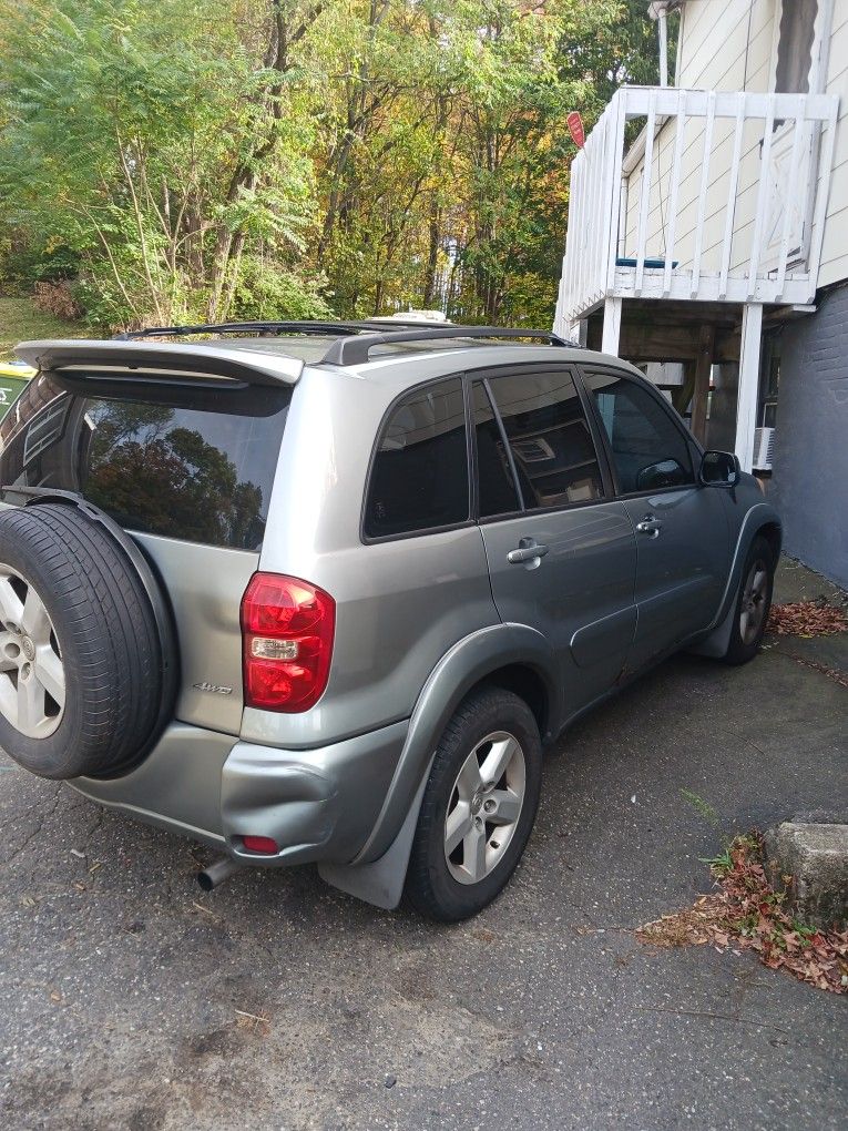 2005 Toyota Rav4