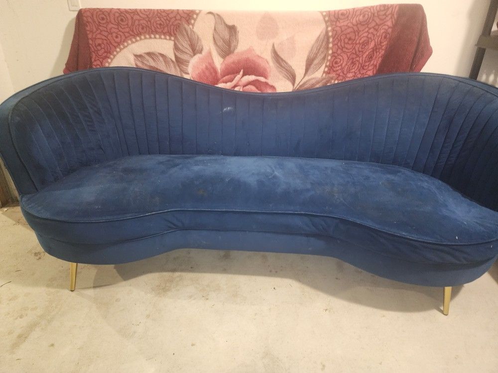 Sofa  Moderno , Azul Rey.  Grande $160 