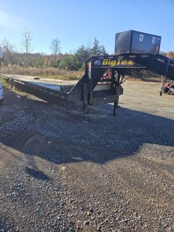 40ft  Big Tex Trailer 25gn With Many Upgrades And Accessories 