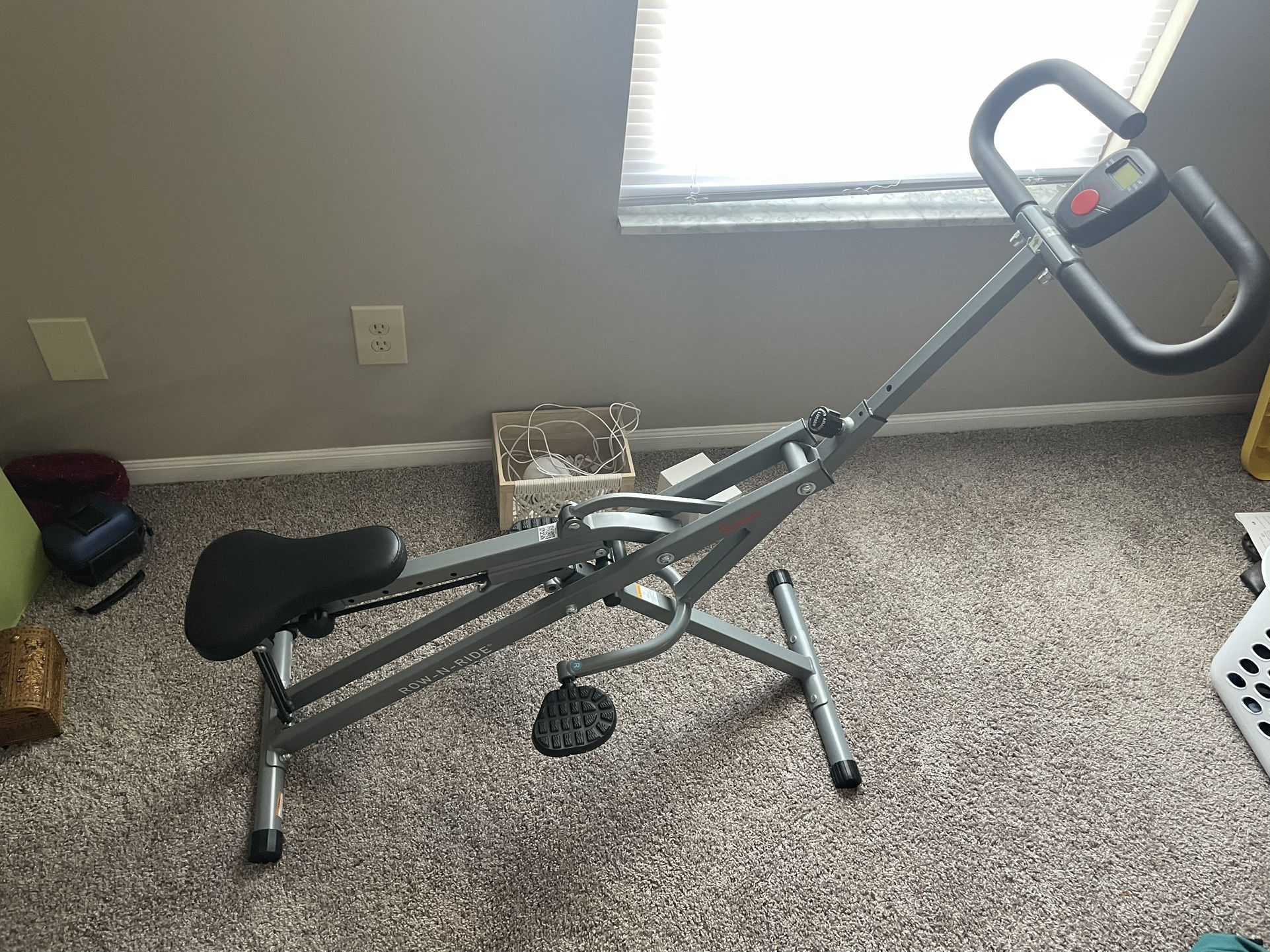 Upright Rowing Machine