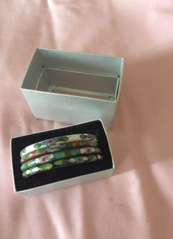 Beautiful bangle bracelets (4) multi designs