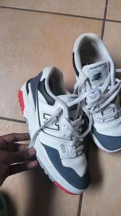 New balance Size 7 W