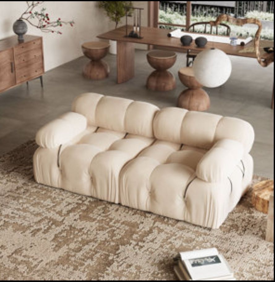 Graelynn Loveseat