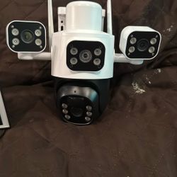 Solar Power Security Camera