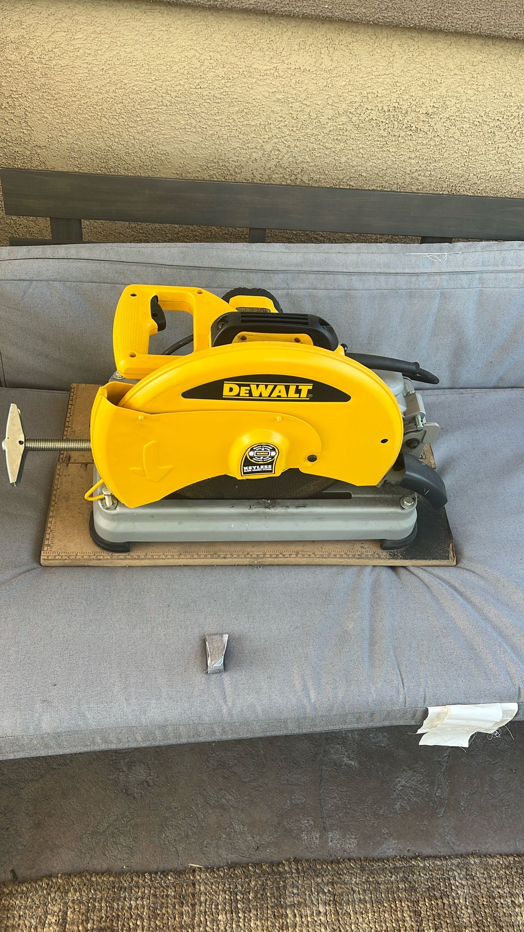 Dewalt Table Saw (quick Sale Price)