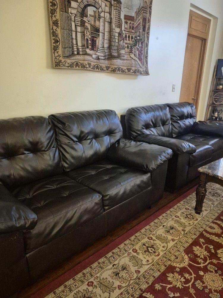 2 Love Seat From Ashley