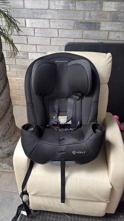 Safety 1st Convertible Car Seat Black