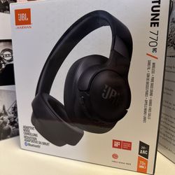JBL Wireless Over Ear Noise Cancelling Headphones