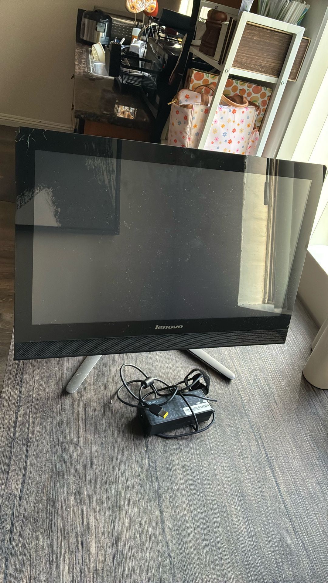 Lenovo Desktop Monitor All In One