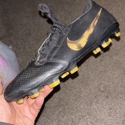 Womens Soccer Cleats