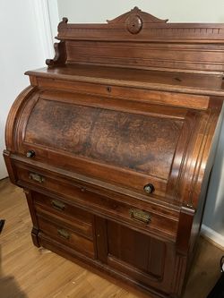 Antique Roll Top Desk