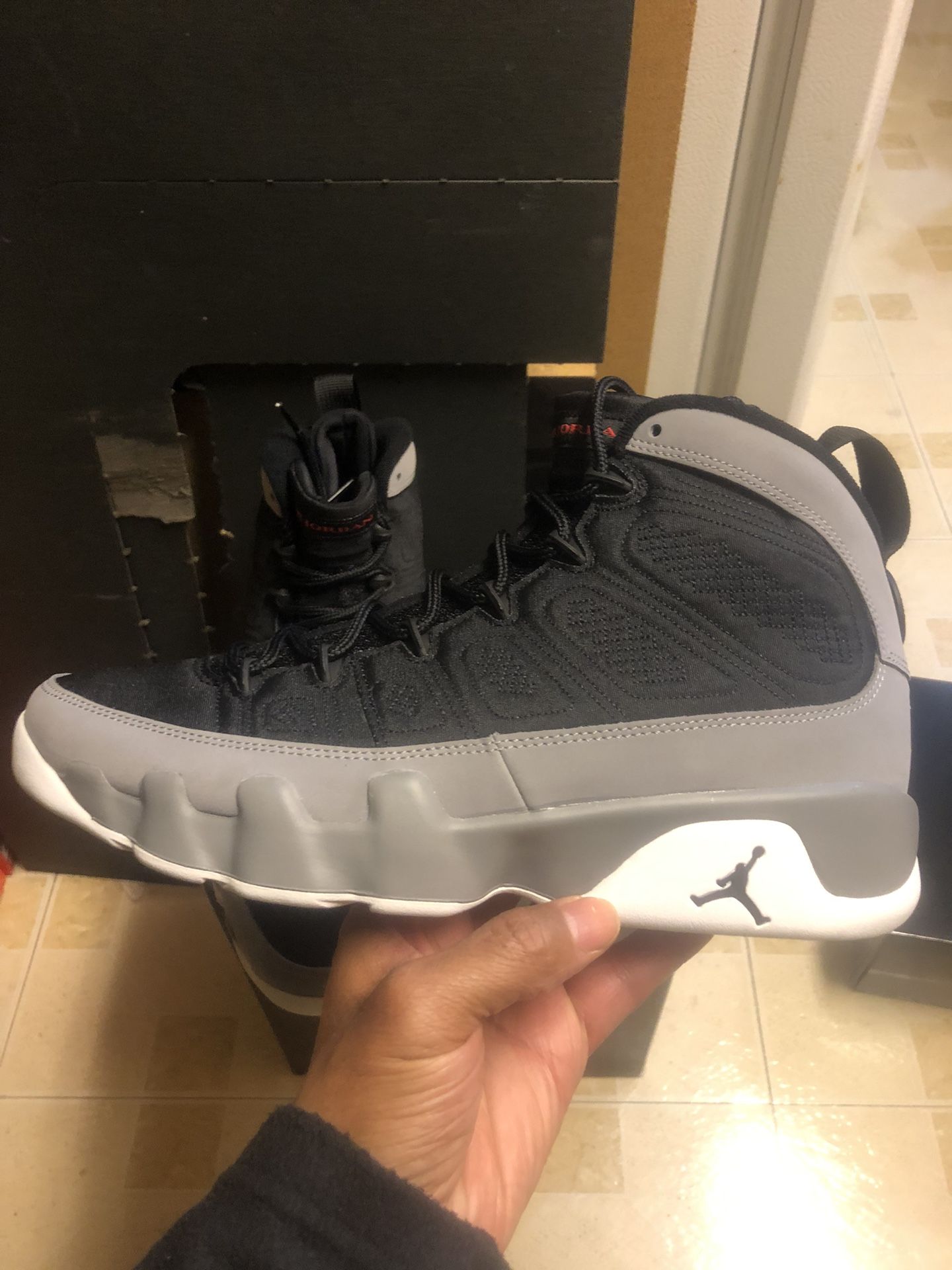 Air Jordan 9 Particle Grey; DS; Size 10