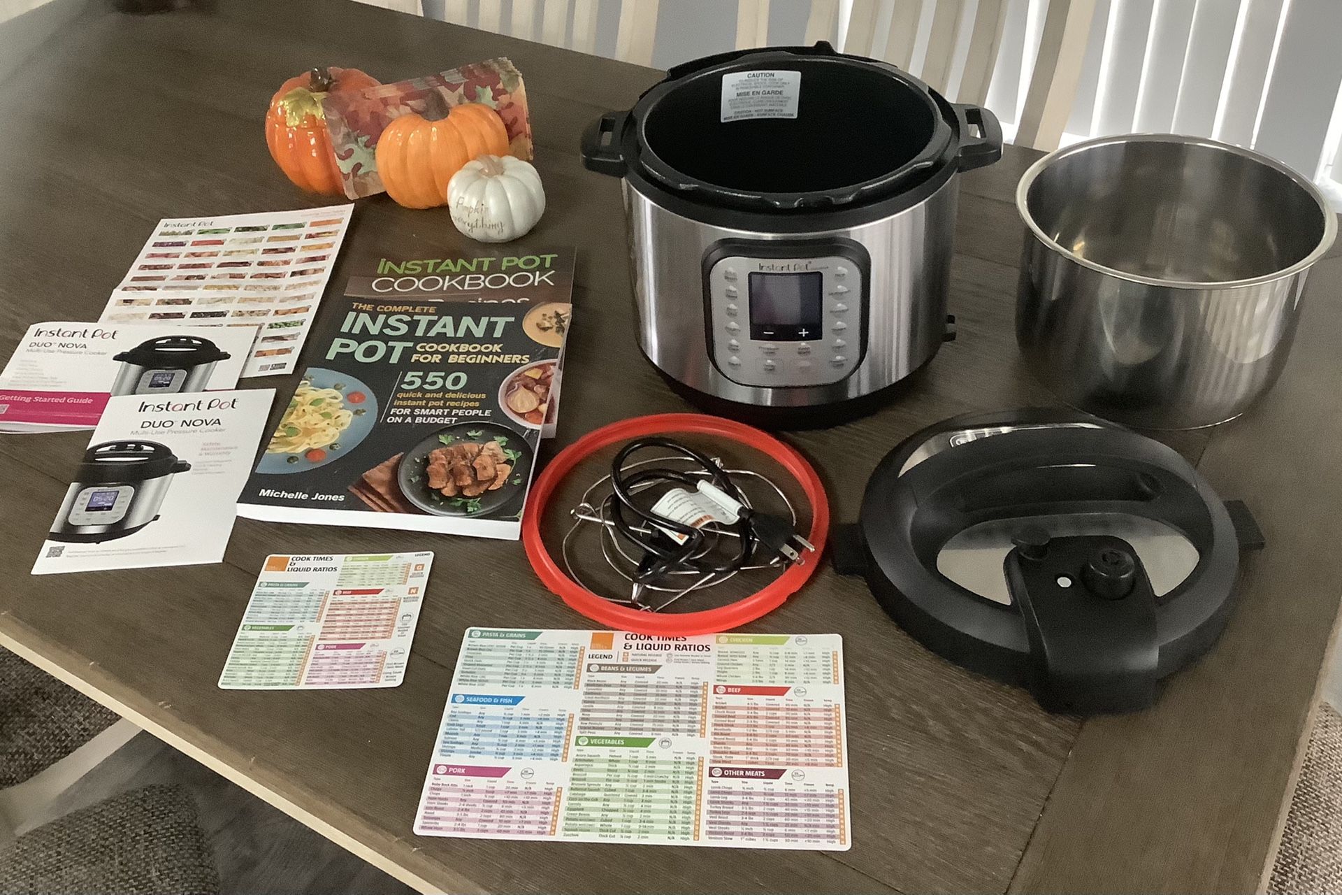 Instant Pot Duo Nova 6 Qt. Pressure Cooker Cookbooks Manuals Magnetic Temperature/Settings Guide EUC