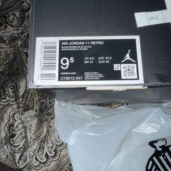 Jordan 11 Gamma Size 9.5 $395 