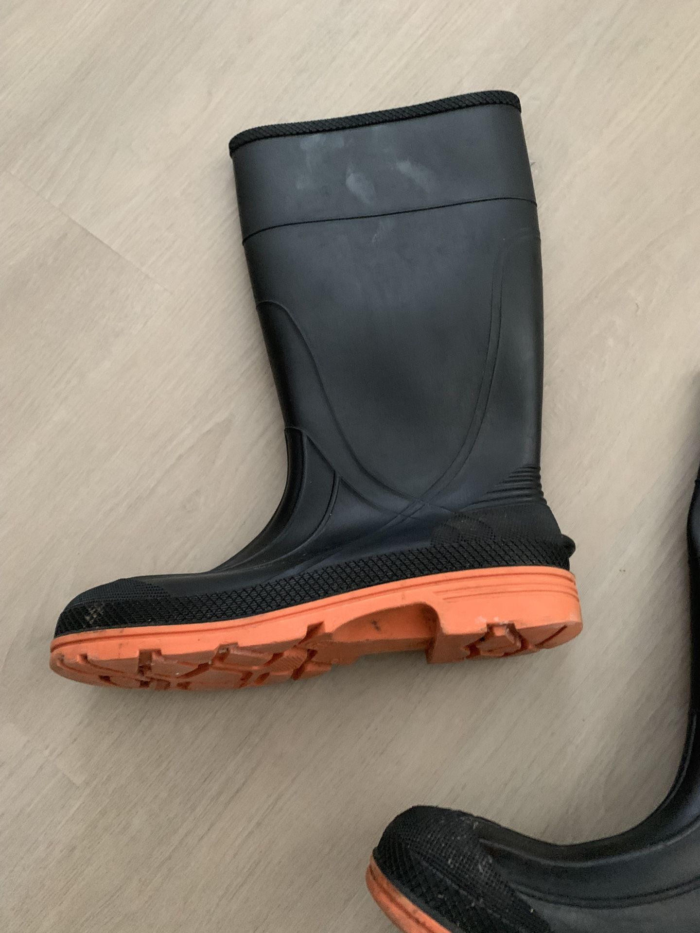 Rubber boots