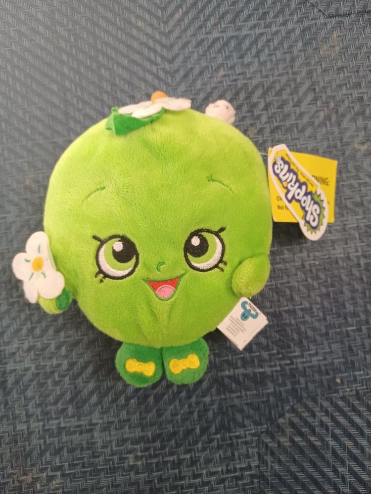 Shopkins Apple Blossom Plushy