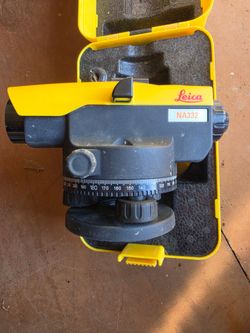 Leica NA332 level