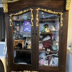 Wooden Show Case/ Vitrina De Madera