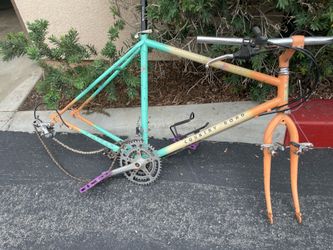 Vintage 1980s John Denver’s, Country Road Bike frame and gear