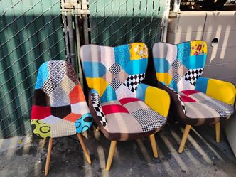 3 chairs free