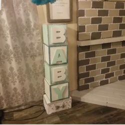 Baby shower decorations
