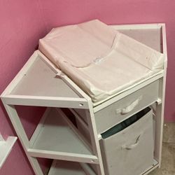 Corner Changing Table / Rocker