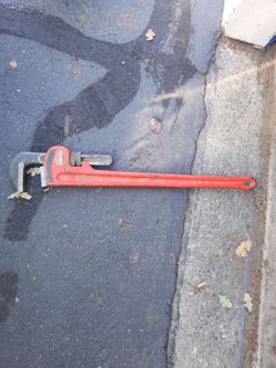 36 inch pipe wrench