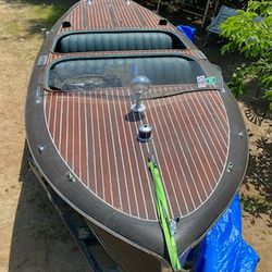1941 Mercury Barrelback Classic Boat