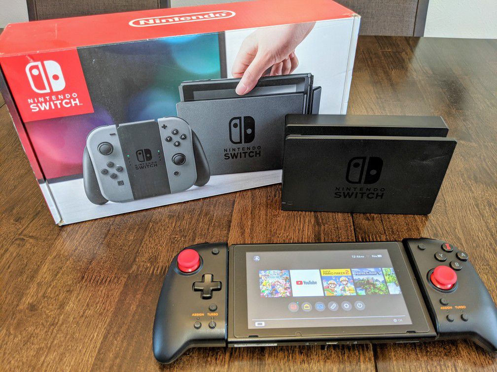 Nintendo Switch with 9 Games and Hori Joycons