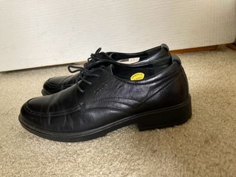 AOKANG Men's Black Leather Derby Shoes US 8 Worn Once Wedding Dress Shoes 255