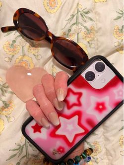 Wildflower Case iPhone 15