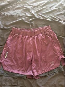 Young LA shorts Size Large