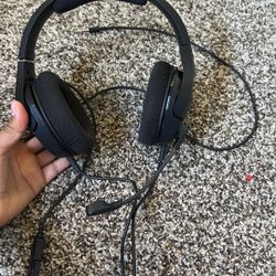 PC headphones 