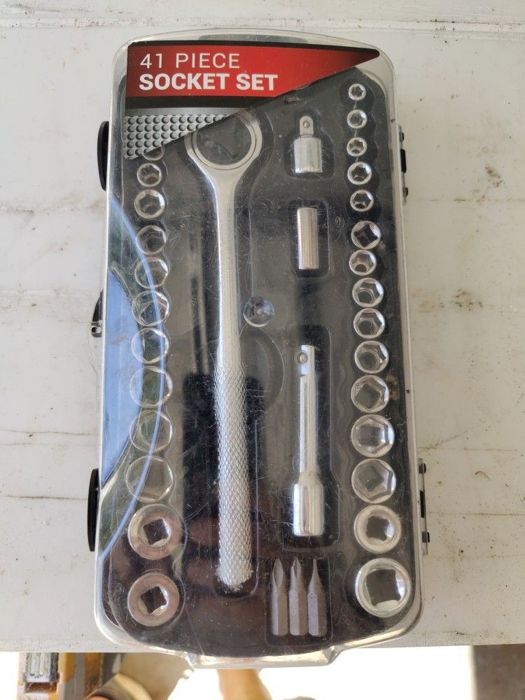 41 Piece Socket Set