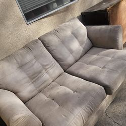 2 Sofas