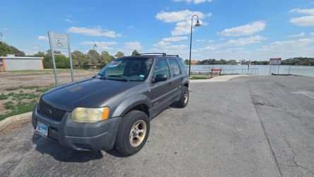 2002 Ford Escape