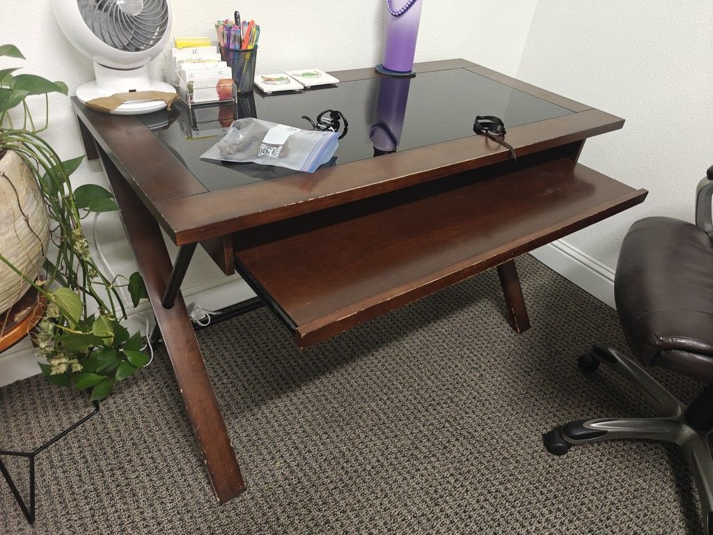 Computer Desk