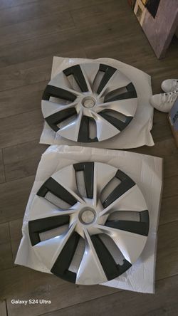 19 Inch Tesla Wheel Covers