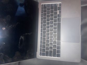 Apple Mac Book Pro . / Locked!