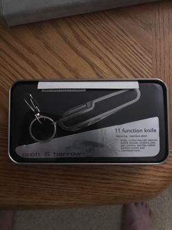 Croft and Barrow keychain and 11 function knife screwdriver corkscrew bottle opener scissorssawawl reamer nail file rubber handle insert w 2 screw dr